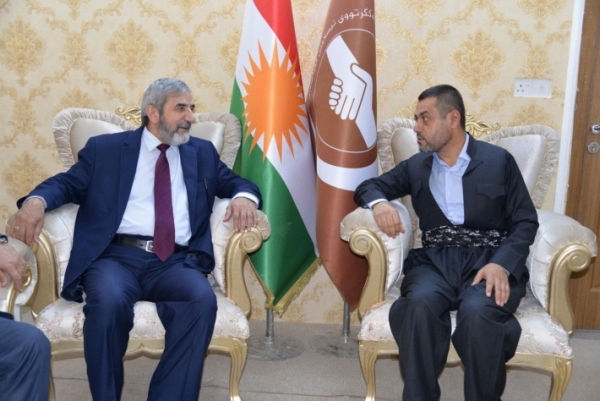 Secretary-General of the Kurdistan Islamic Union visits the 14th center of the Union
