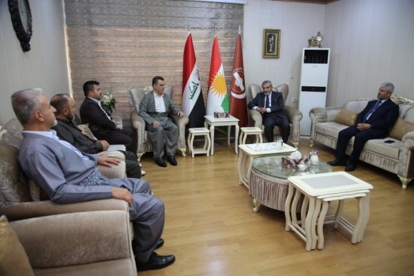 الأمين العام للاتحاد الإسلامي الكردستاني يستقبل وفدا من الحزب القومي الكردستاني
