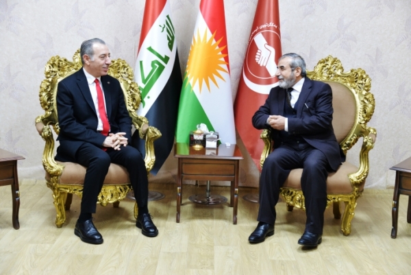Secretary-General of the Kurdistan Islamic Union receives a delegation from the Iraqi Turkmen Front