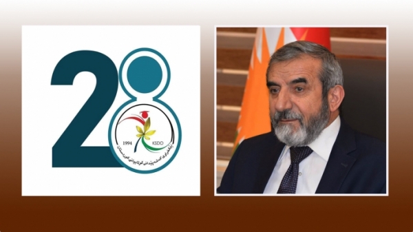الأمين العام للاتحاد الإسلامي الكردستاني يهنئ منظمة تنمية طلبة كردستان