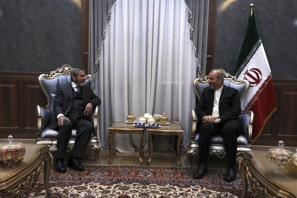 الأمين العام للاتحاد الإسلامي الكردستاني يزور السفير الإيراني في العراق