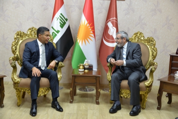 Secretary-general of the KIU received the Secretary-General of the Iraqi National Project