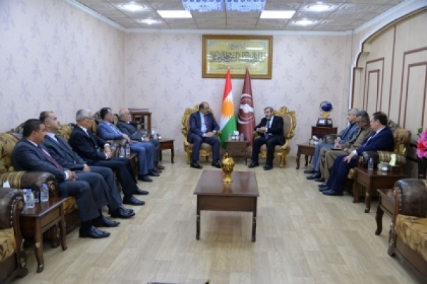الأمين العام للاتحاد الإسلامي الكوردستاني يستقبل وفدا لحزب الإرادة الوطنية التركمانية